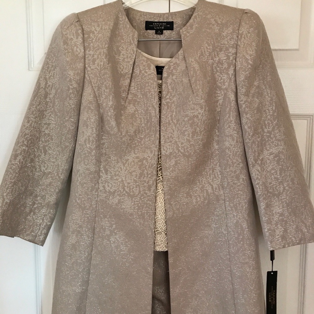 NWT Tahari Arthur S. Levine Jacket & Skirt Set
